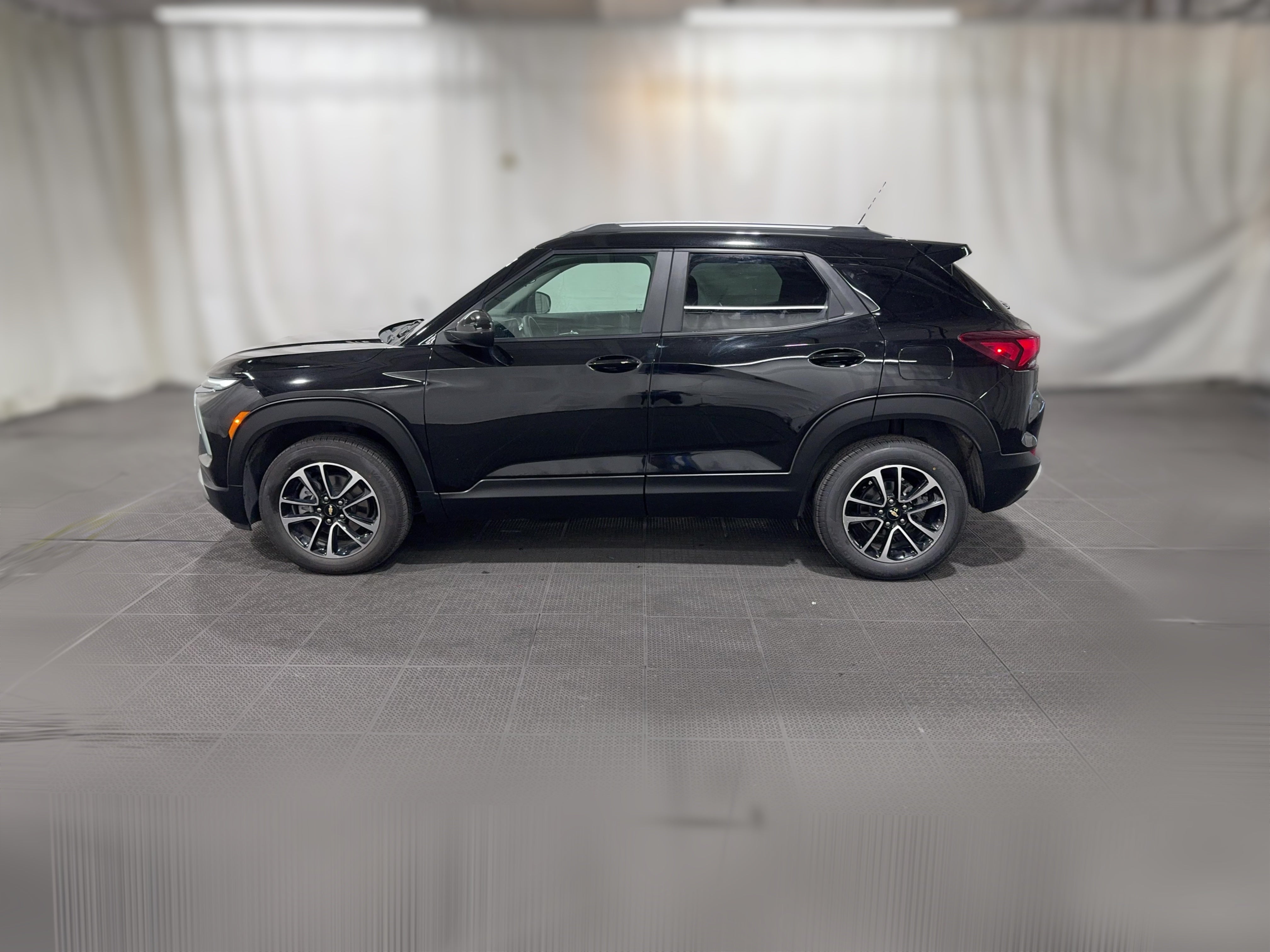 2025 Chevrolet Trailblazer LT - Photo 26