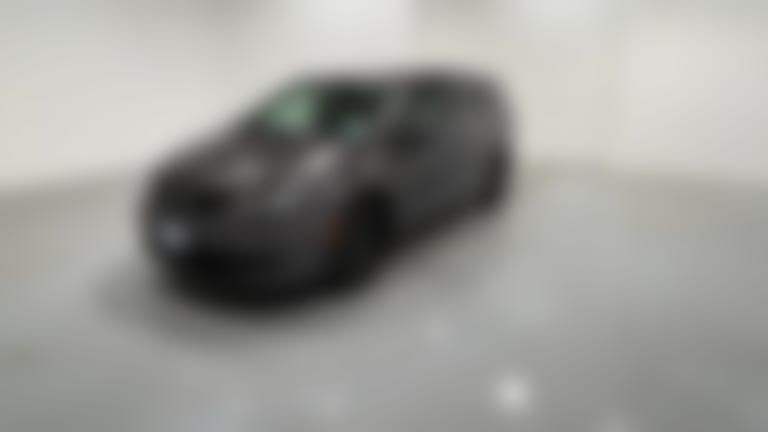 2020 Chrysler Voyager vehicle photo