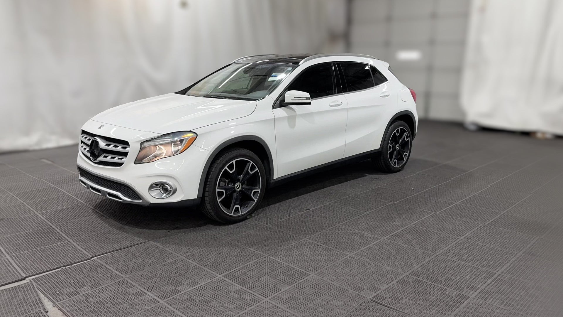 2020 Mercedes-Benz GLA vehicle photo