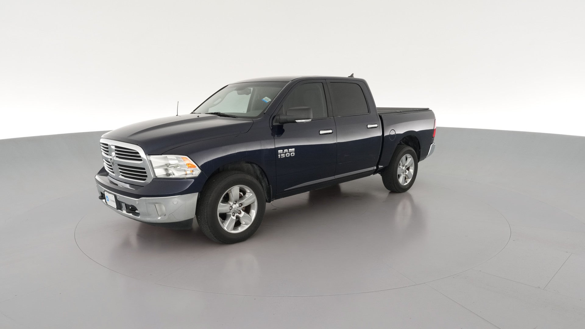 2016 Ram 1500 Crew Cab vehicle photo