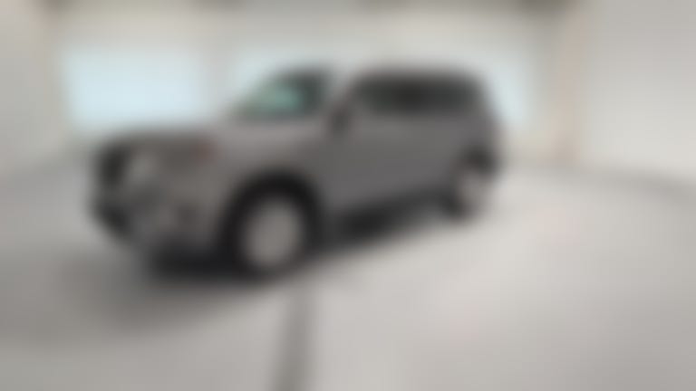 2023 Nissan Armada vehicle photo