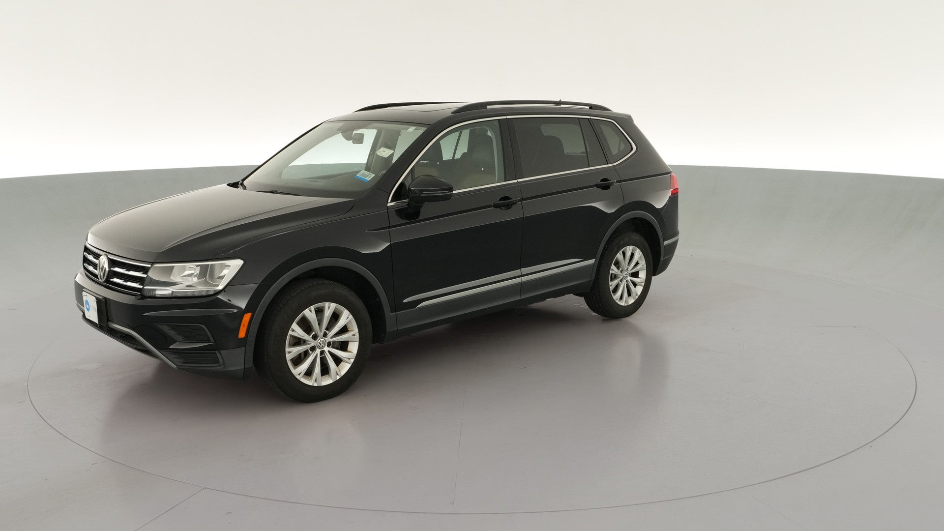 2018 Volkswagen Tiguan vehicle photo
