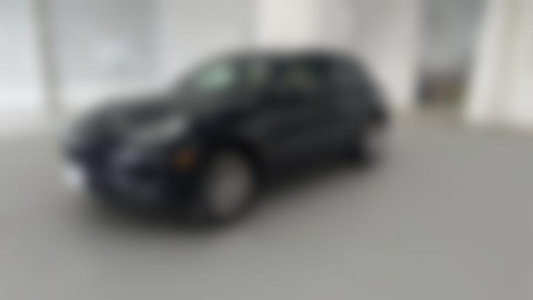 2018 Porsche Macan vehicle photo