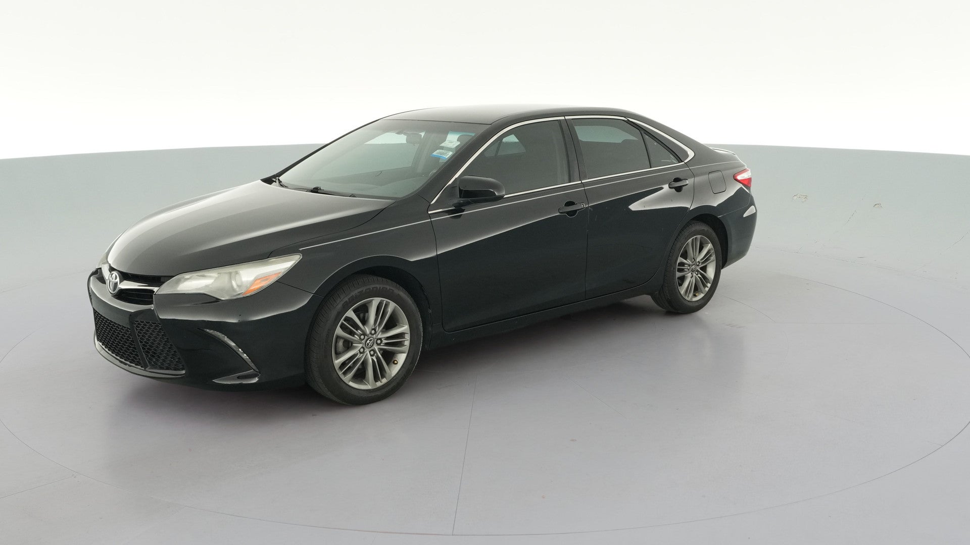 2016 Toyota Camry vehicle photo
