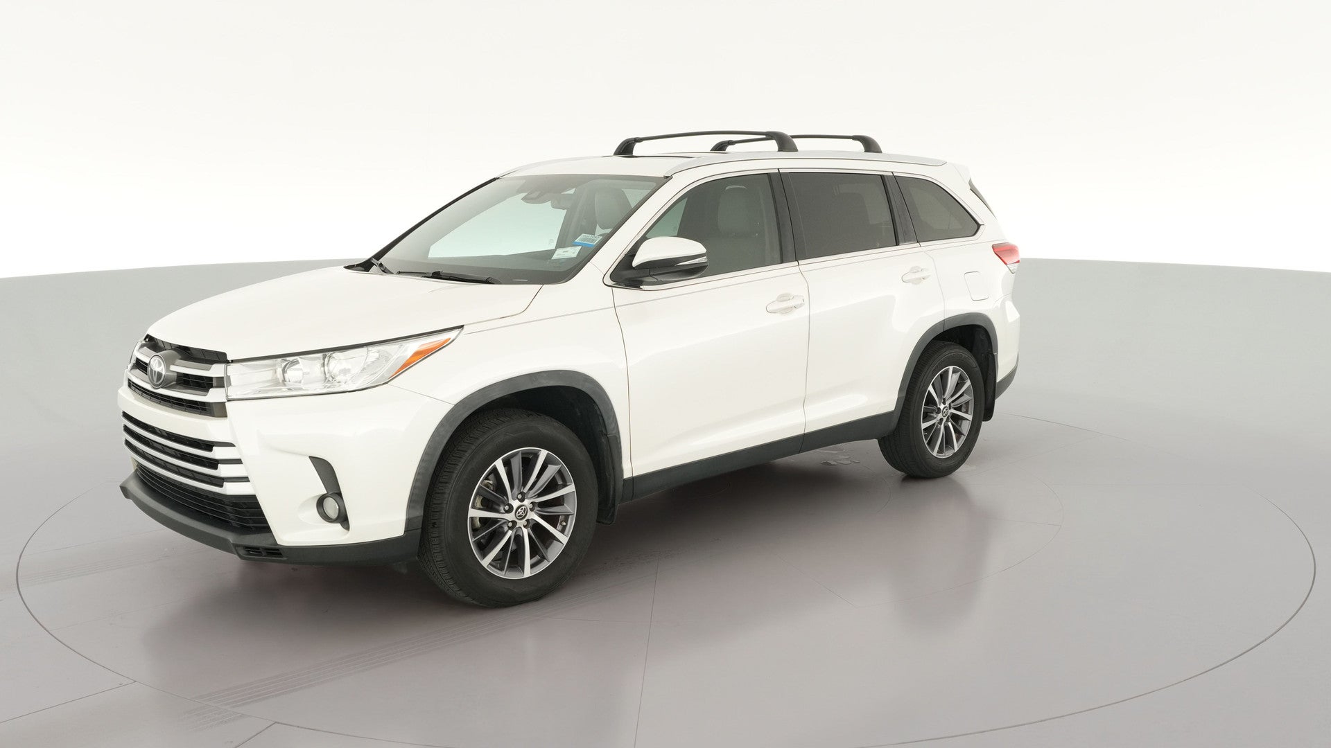 2019 Toyota Highlander vehicle photo
