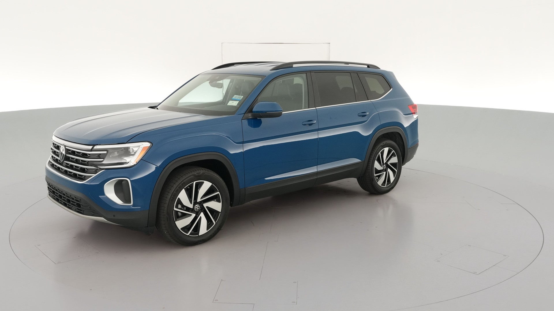 2026 Volkswagen Atlas vehicle photo