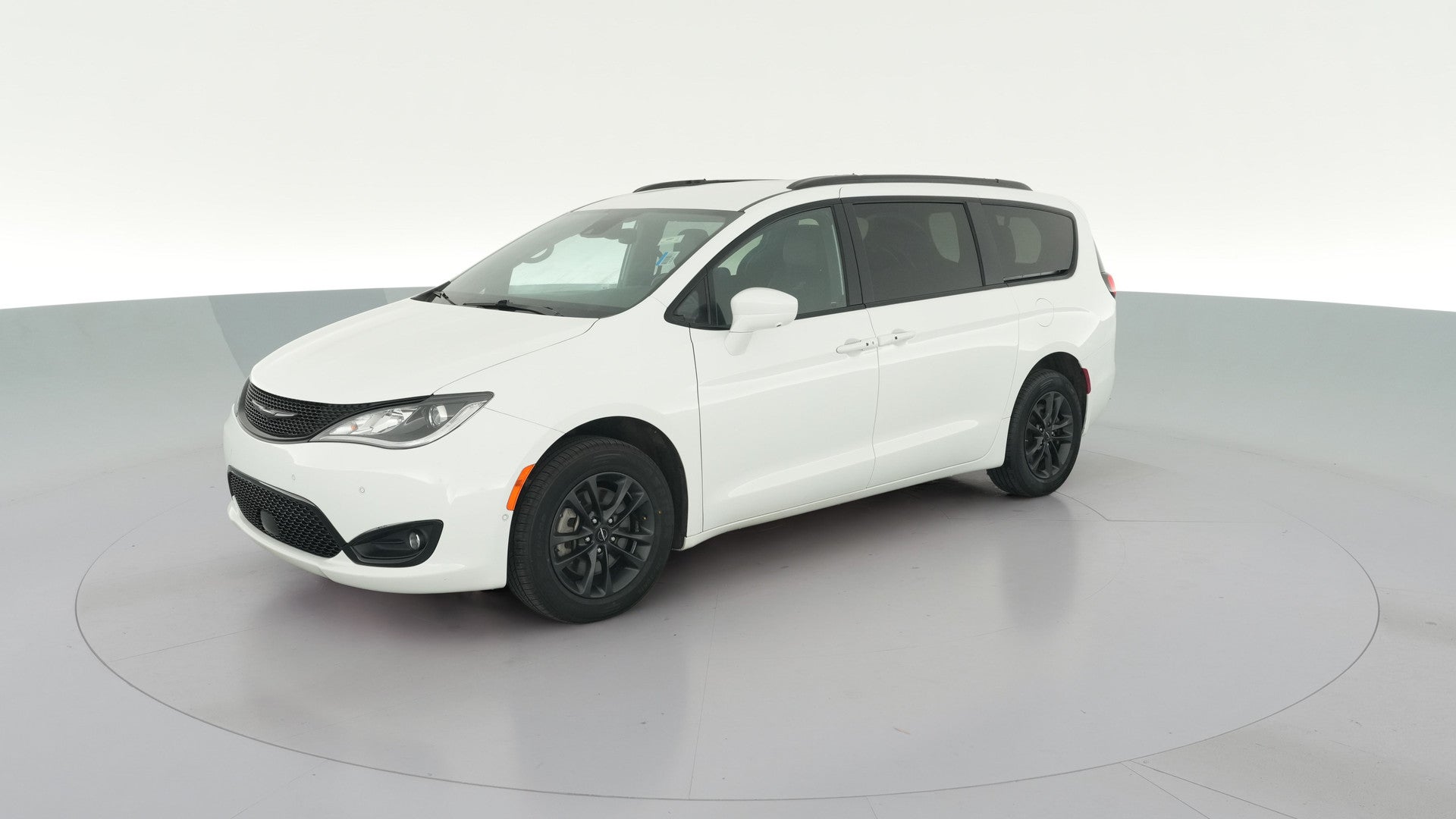 2020 Chrysler Pacifica vehicle photo