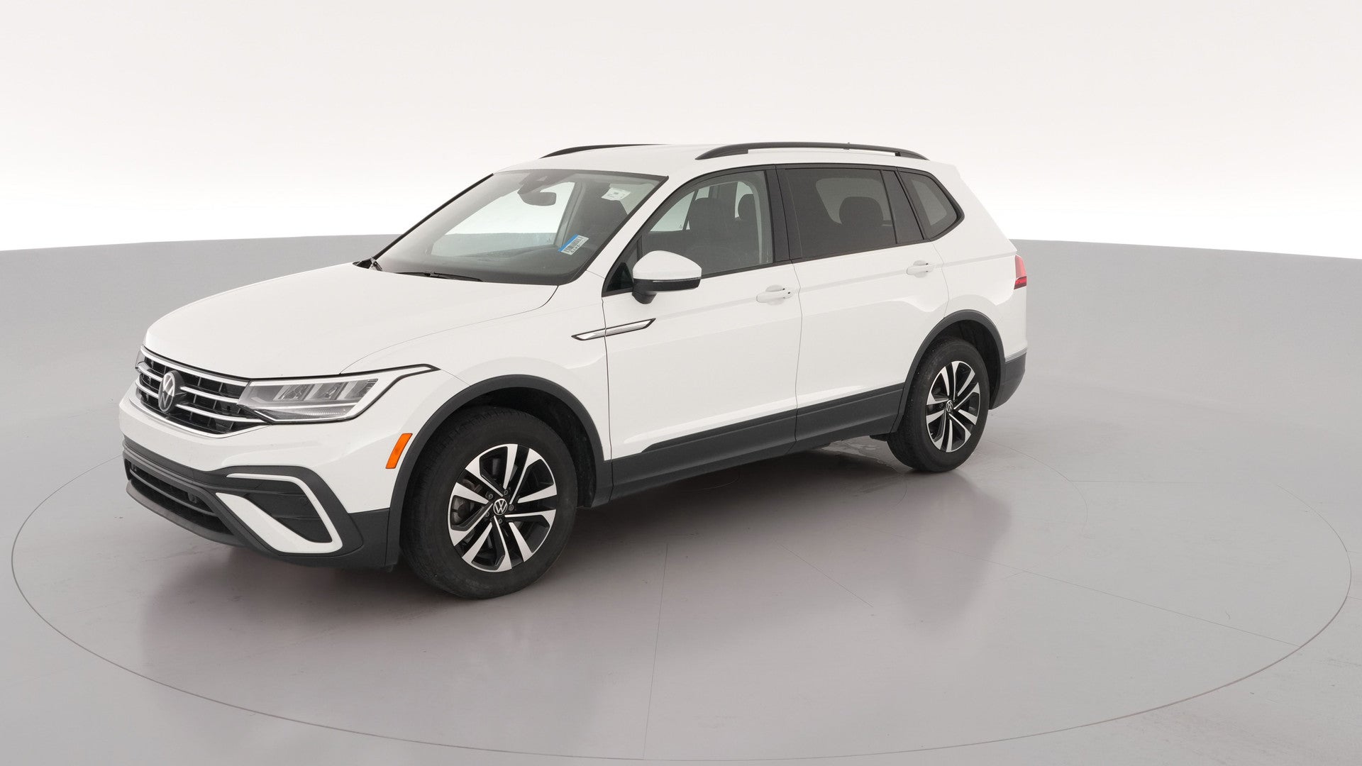 2024 Volkswagen Tiguan vehicle photo