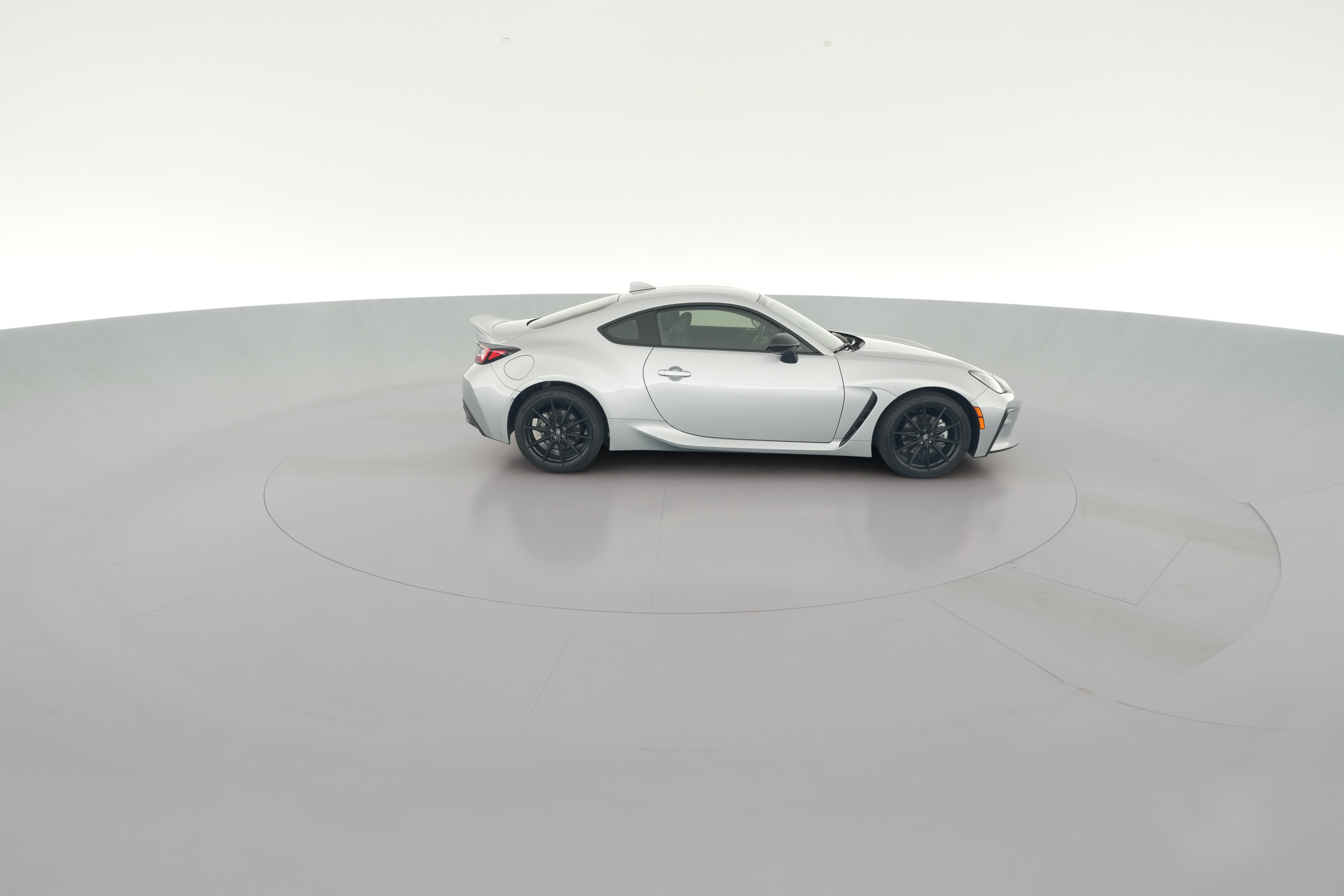 2024 Toyota GR86 Premium - Photo 31