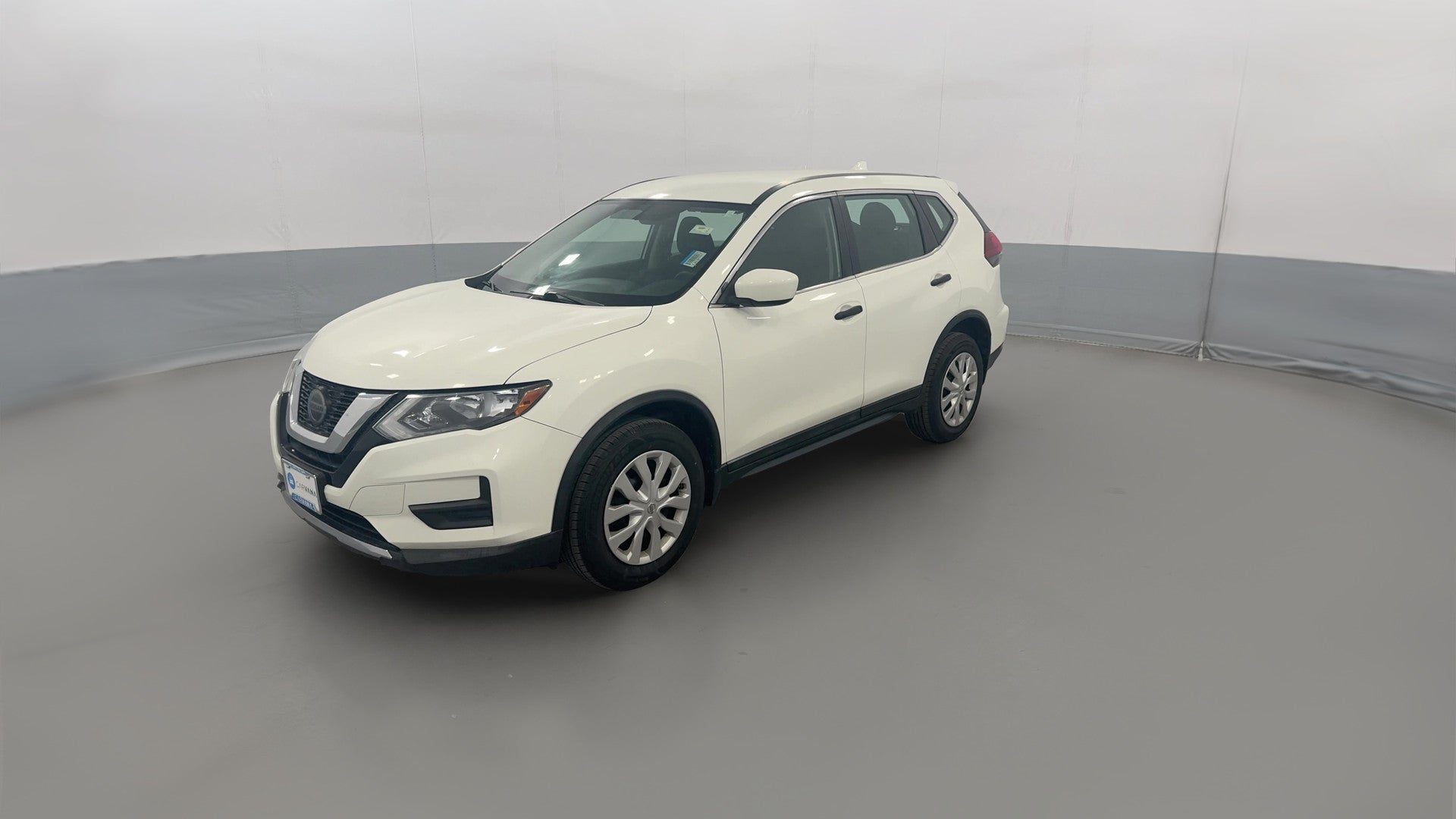 2018 Nissan Rogue vehicle photo