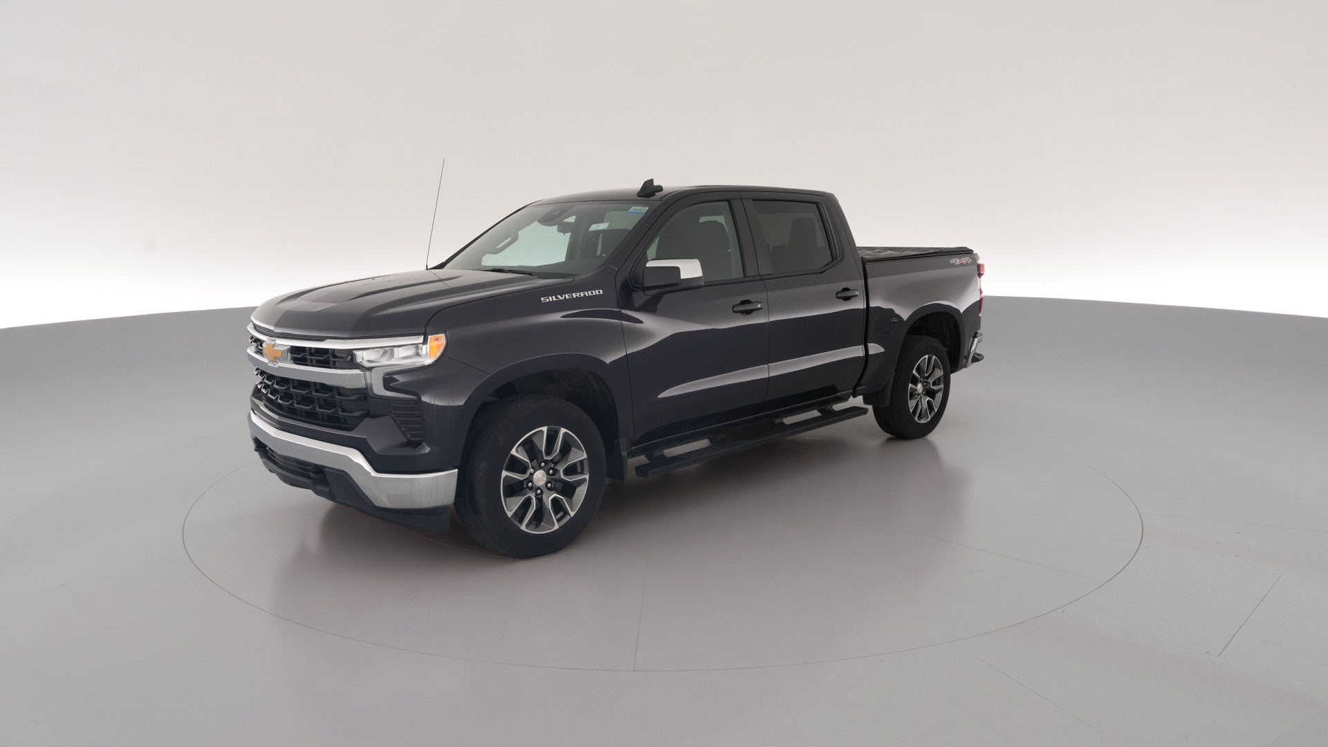 2023 Chevrolet Silverado 1500 Crew Cab vehicle photo