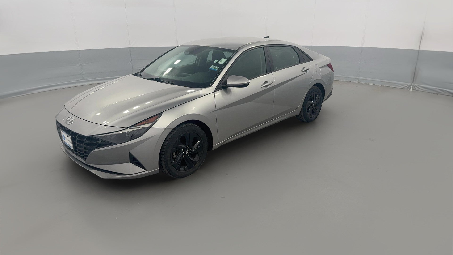 2022 Hyundai Elantra vehicle photo