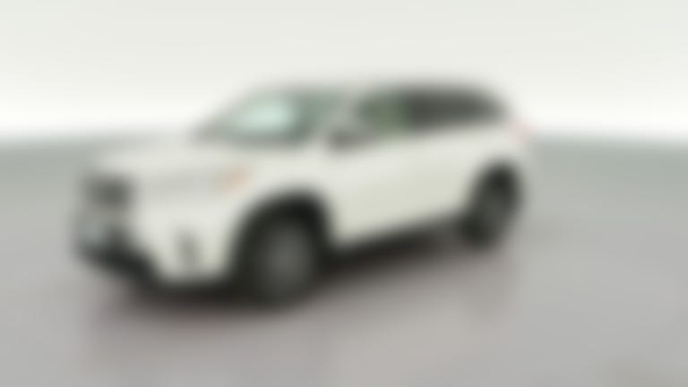 2019 Toyota Highlander vehicle photo