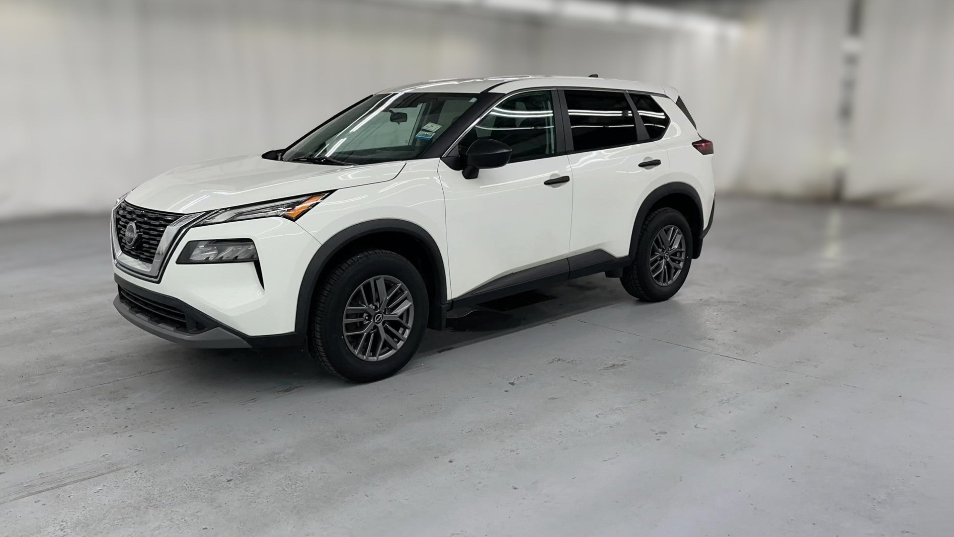2023 Nissan Rogue vehicle photo