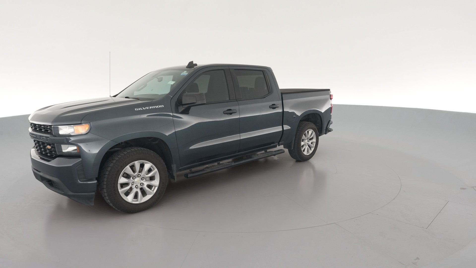 2020 Chevrolet Silverado 1500 Crew Cab vehicle photo