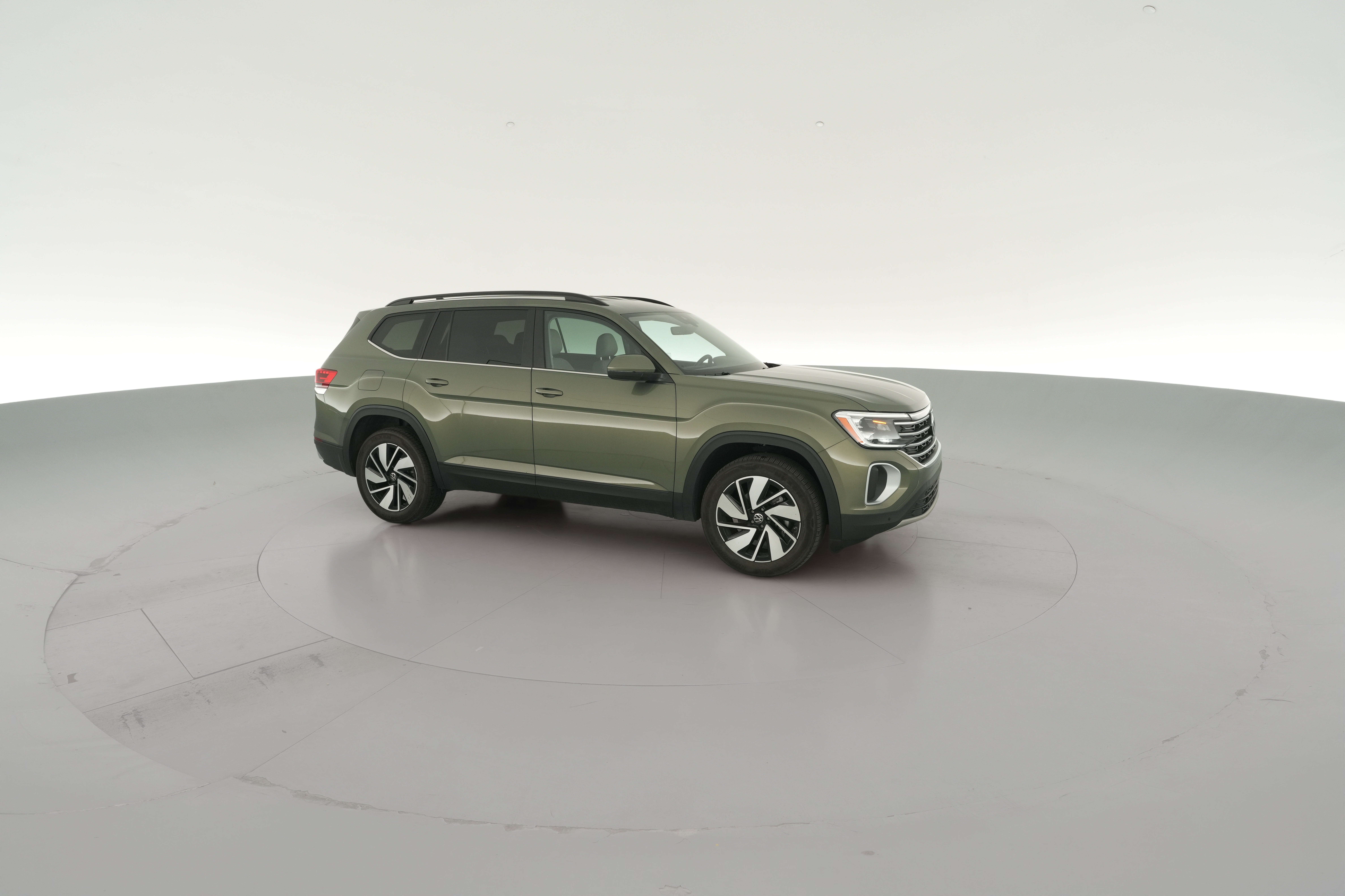2026 Volkswagen Atlas SE w/Tech - Photo 38