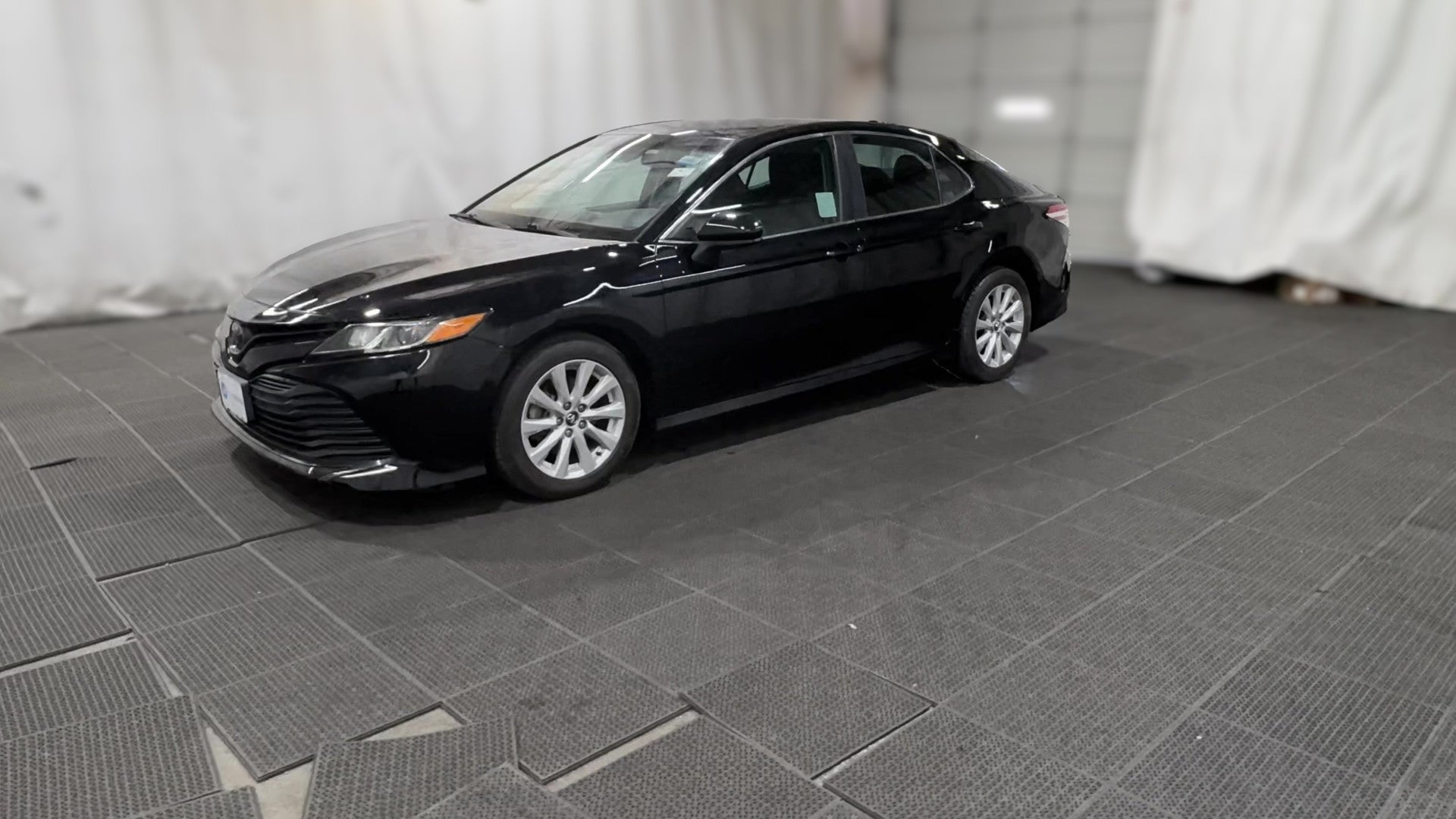 2020 Toyota Camry vehicle photo