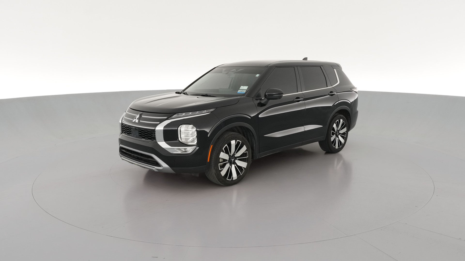 2025 Mitsubishi Outlander vehicle photo