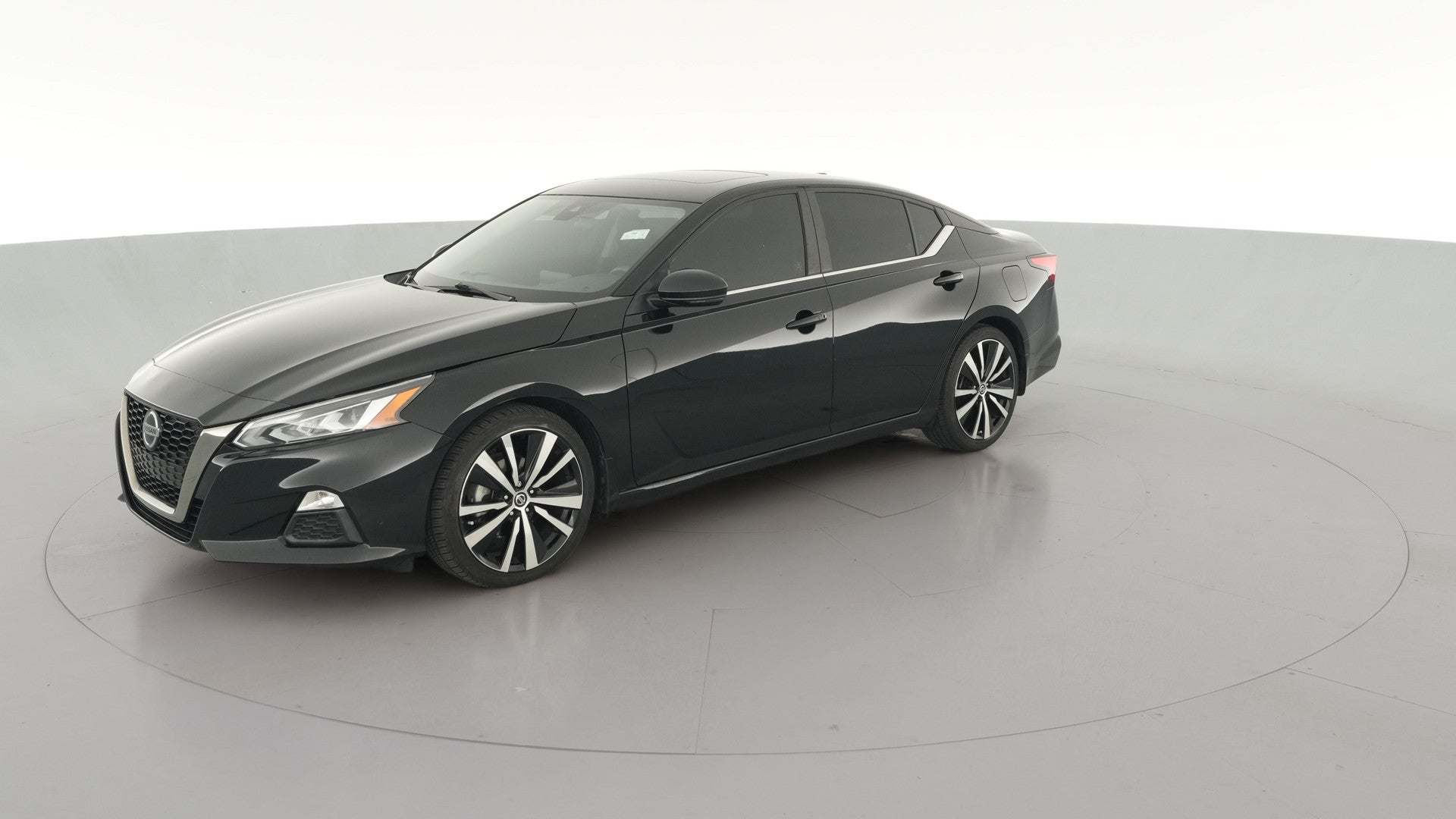 2021 Nissan Altima vehicle photo