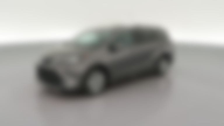 2024 Toyota Sienna vehicle photo