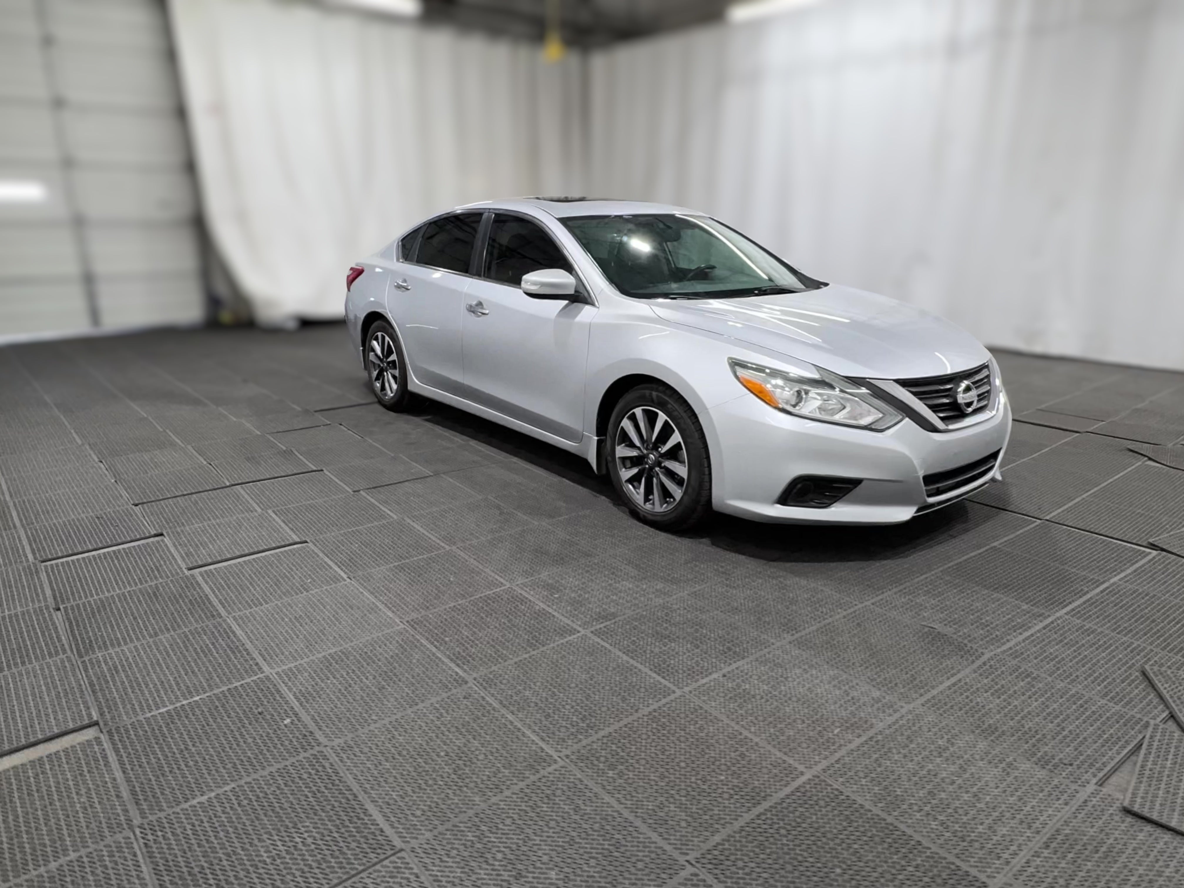 2016 Nissan Altima SV - Photo 38