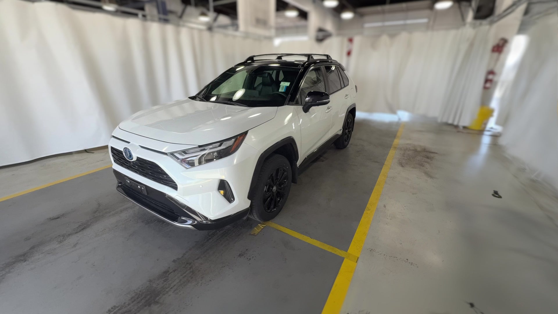 2024 Toyota RAV4 Hybrid vehicle photo