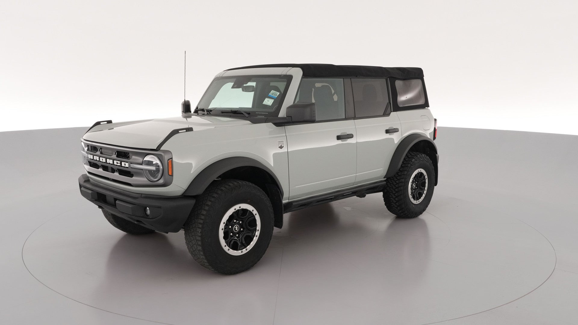 2022 Ford Bronco vehicle photo