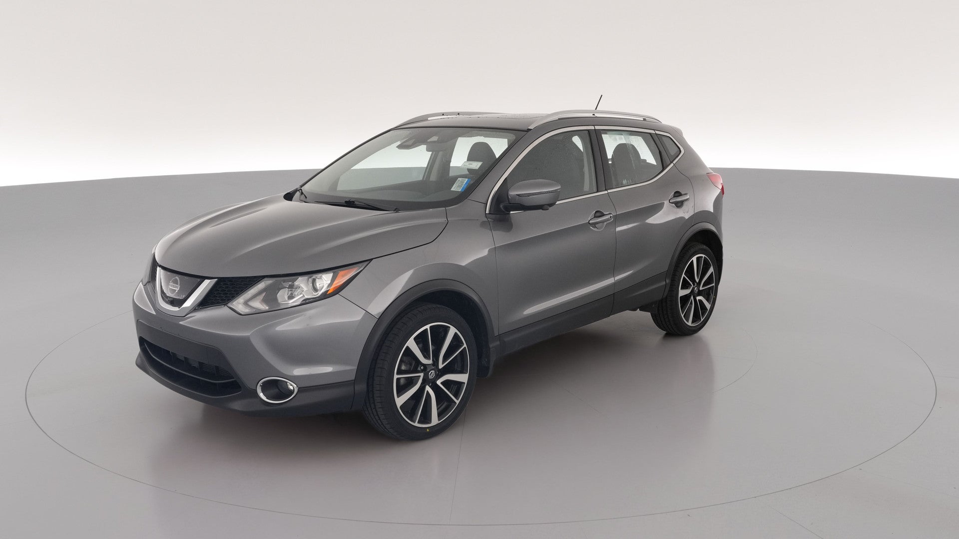 2017 Nissan Rogue Sport vehicle photo