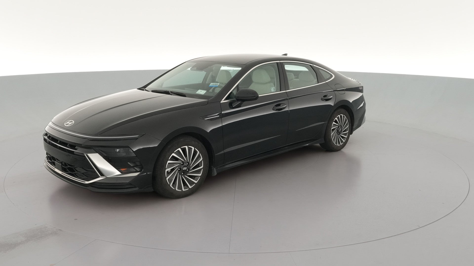 2025 Hyundai Sonata Hybrid vehicle photo