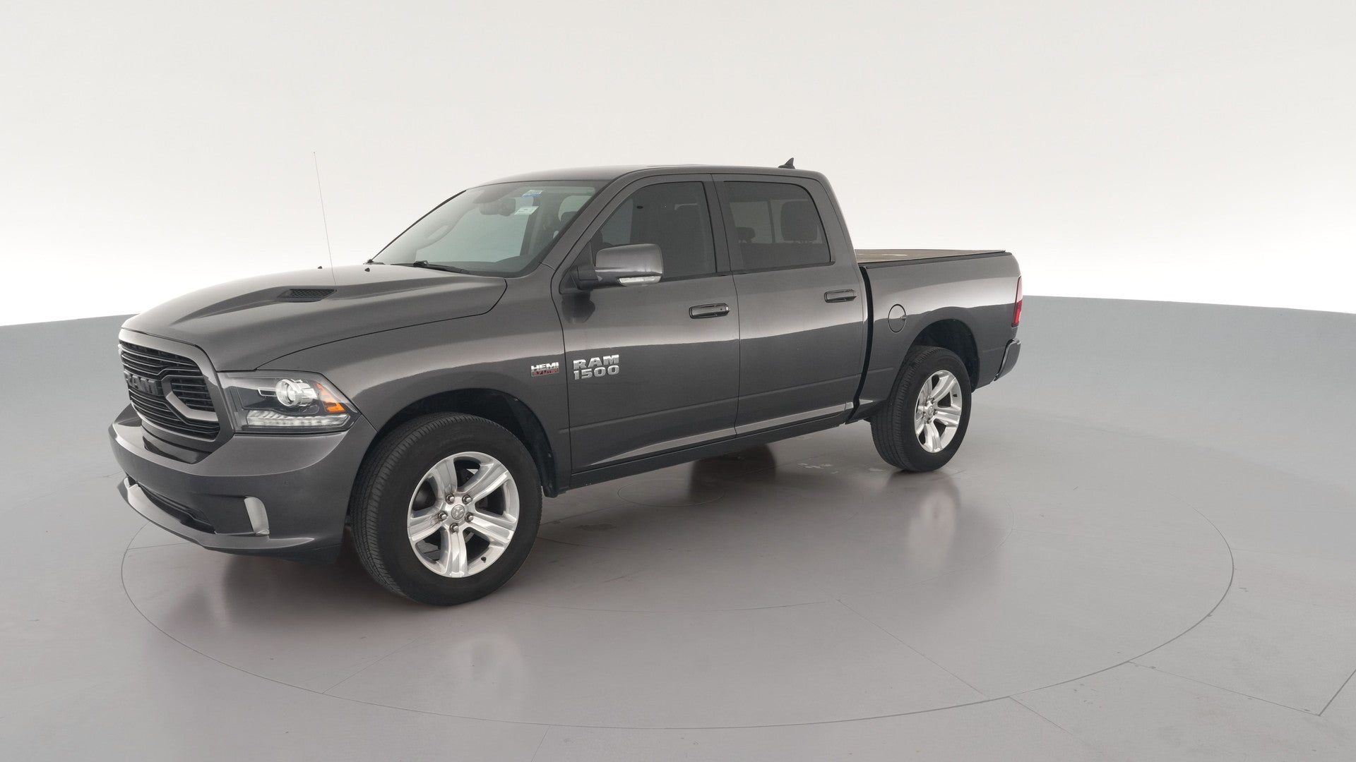 2018 Ram 1500 Crew Cab vehicle photo