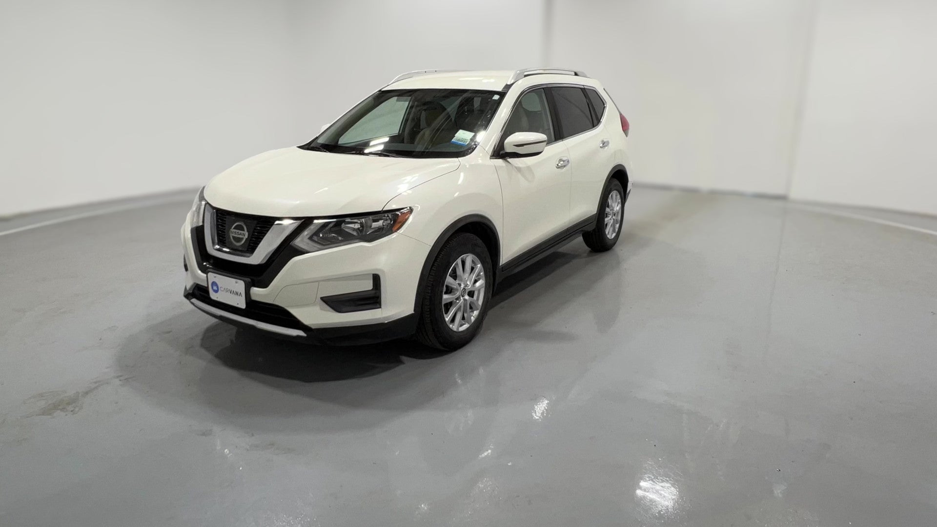 2017 Nissan Rogue vehicle photo