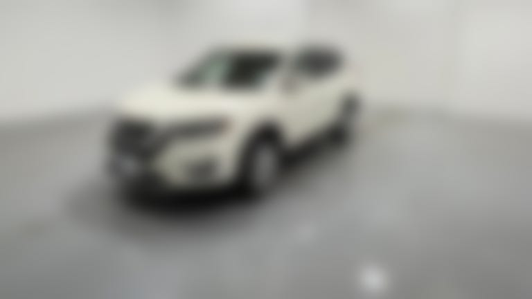 2017 Nissan Rogue vehicle photo