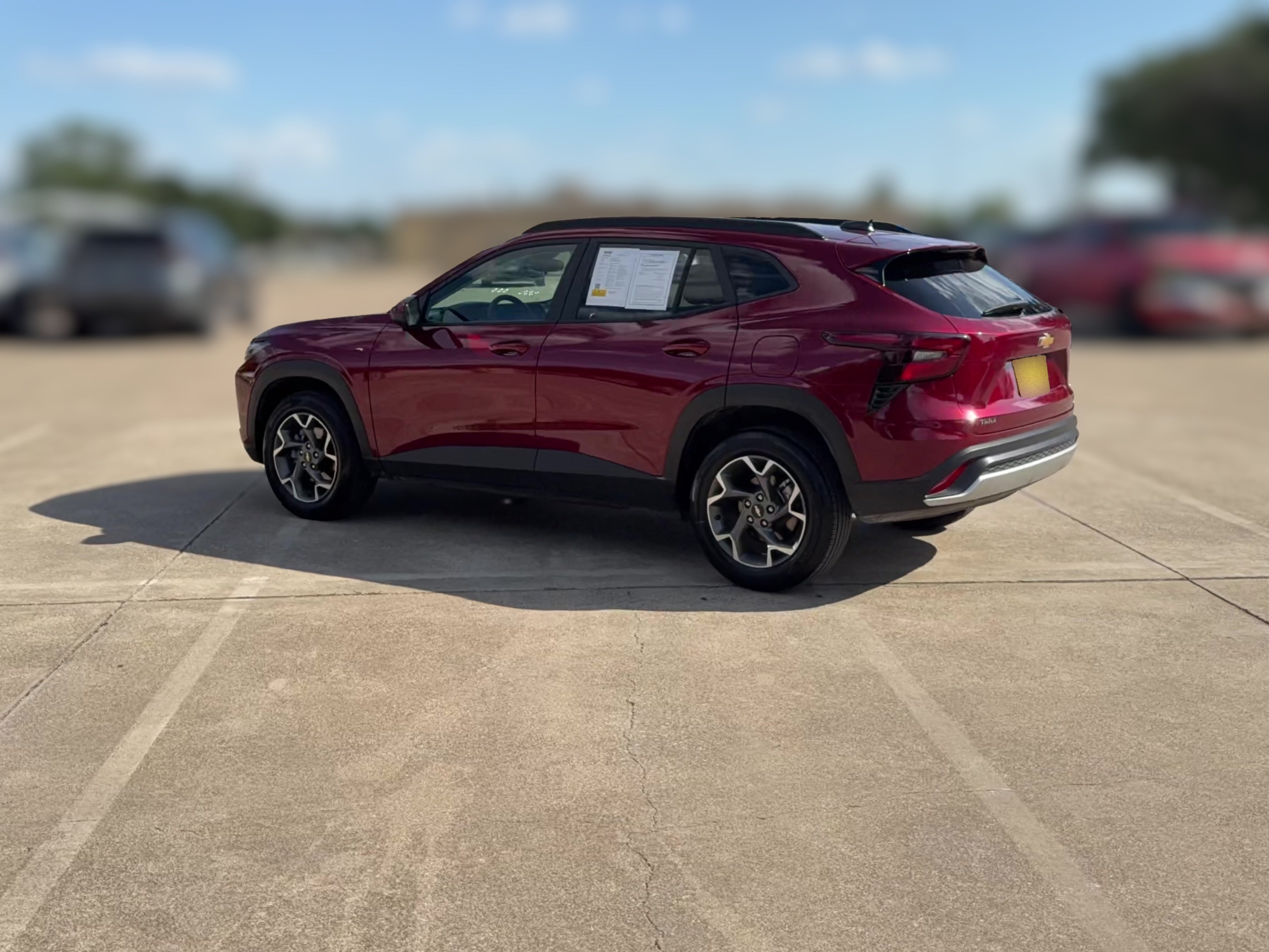 2025 Chevrolet Trax LT - Photo 23