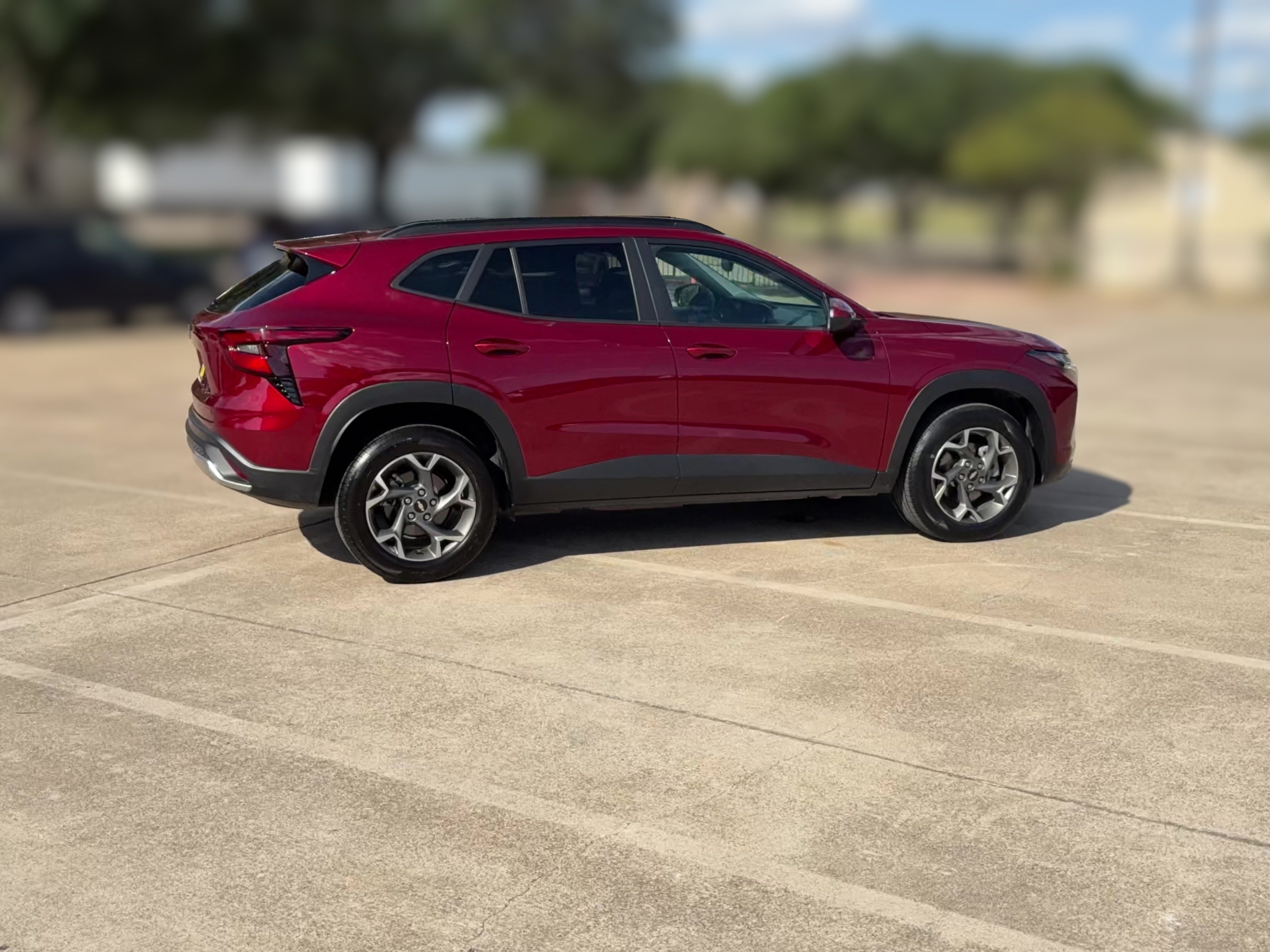 2025 Chevrolet Trax LT - Photo 29