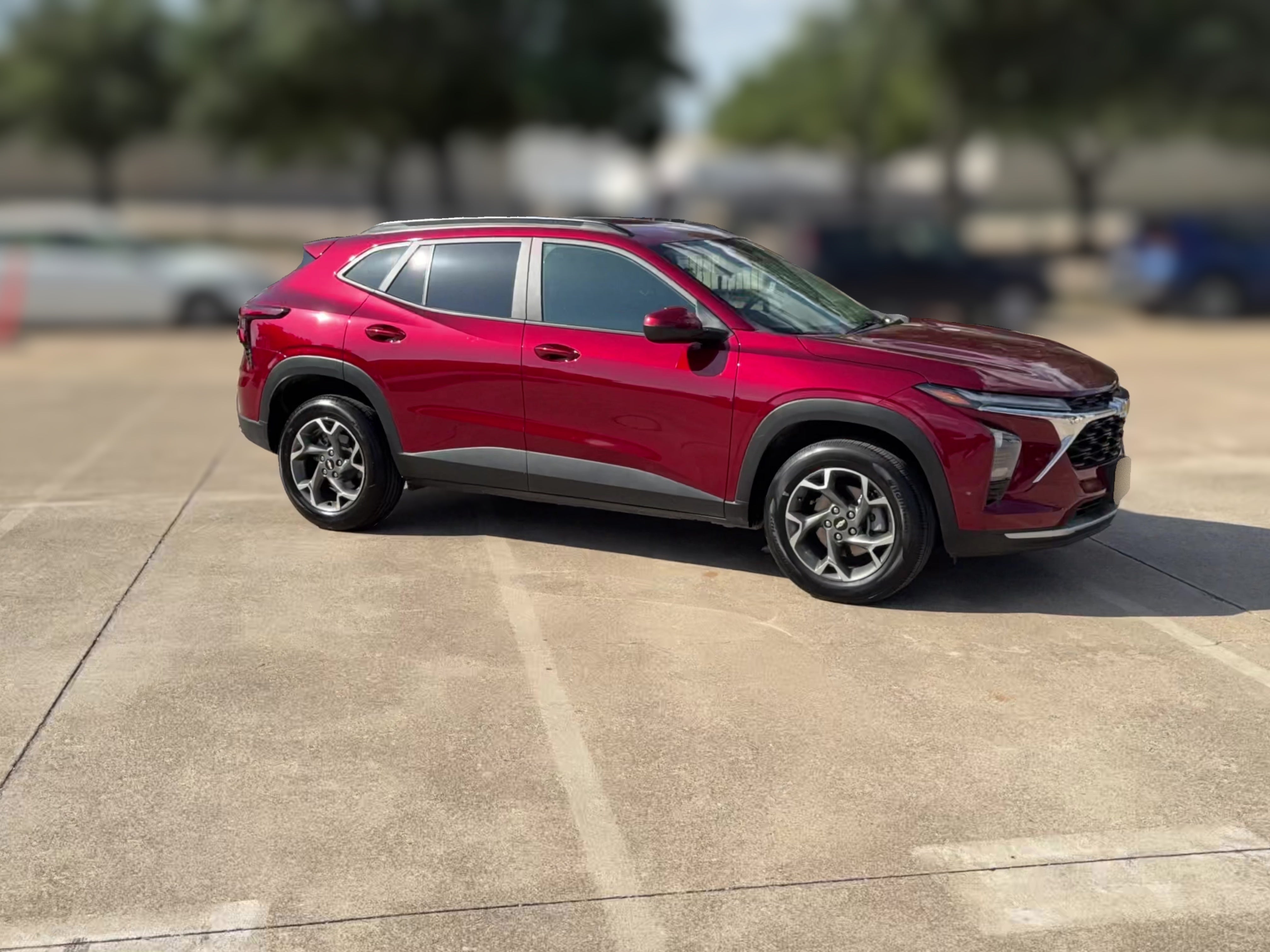 2025 Chevrolet Trax LT - Photo 31