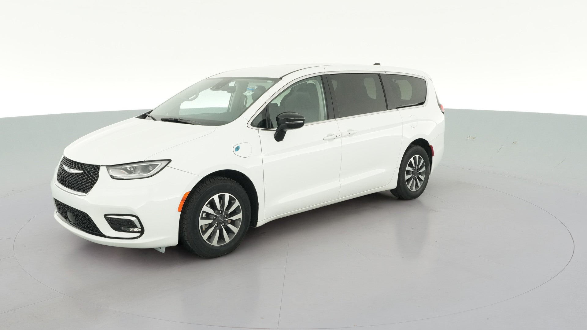 2024 Chrysler Pacifica Hybrid vehicle photo