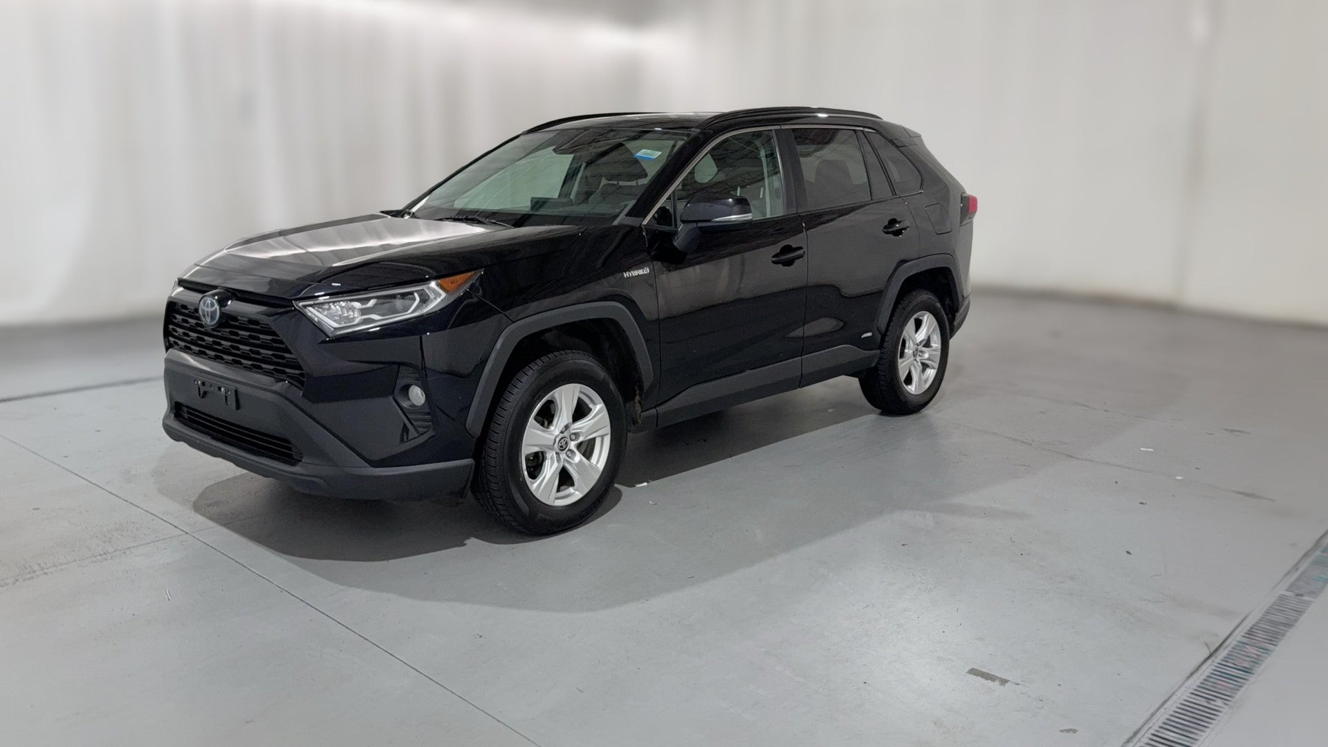2021 Toyota RAV4 Hybrid vehicle photo
