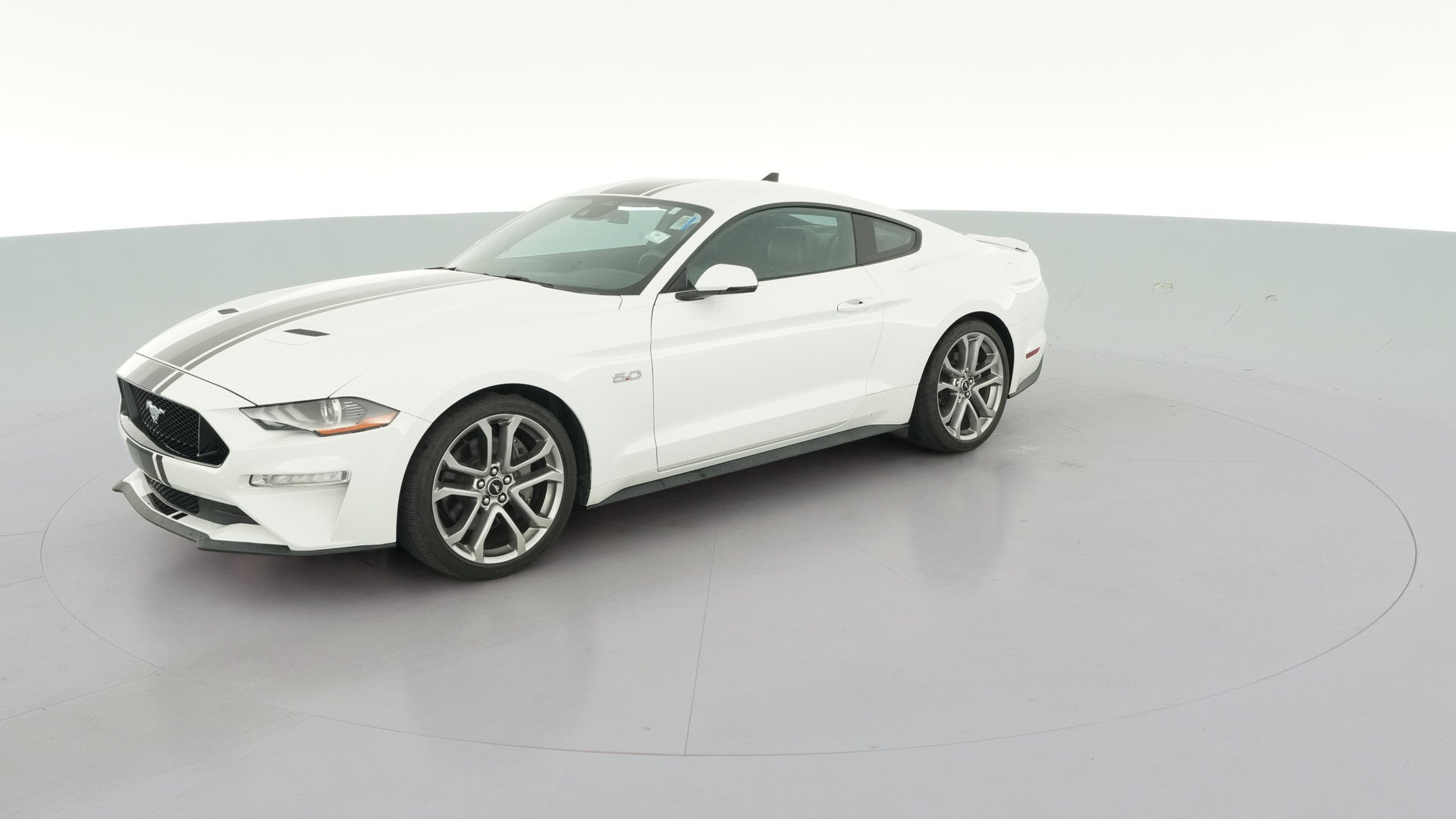 2022 Ford Mustang vehicle photo