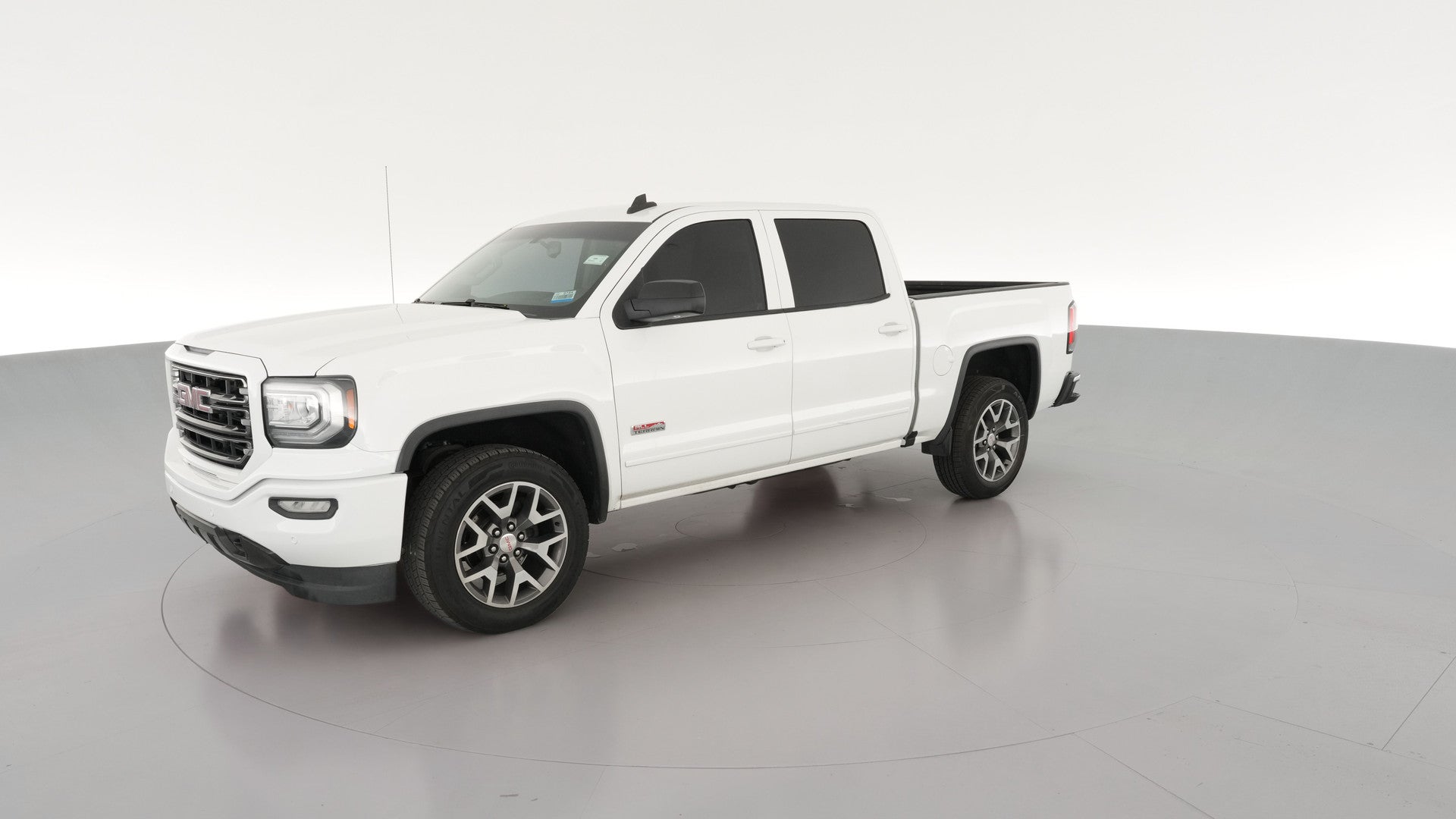 2017 GMC Sierra 1500 Crew Cab vehicle photo
