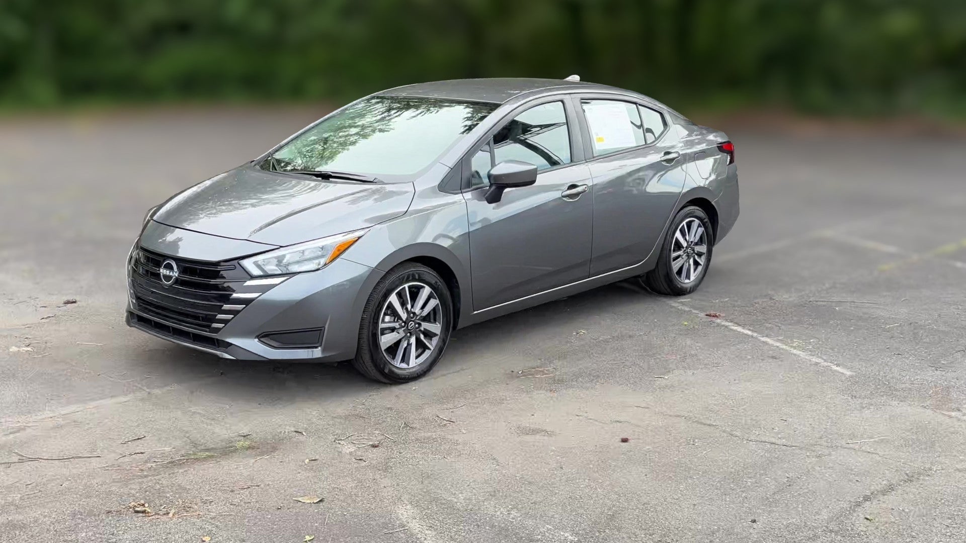 2025 Nissan Versa vehicle photo