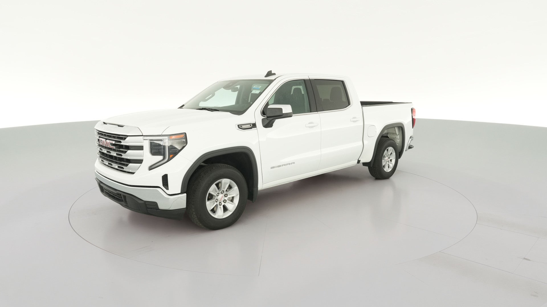 2024 GMC Sierra 1500 Crew Cab vehicle photo