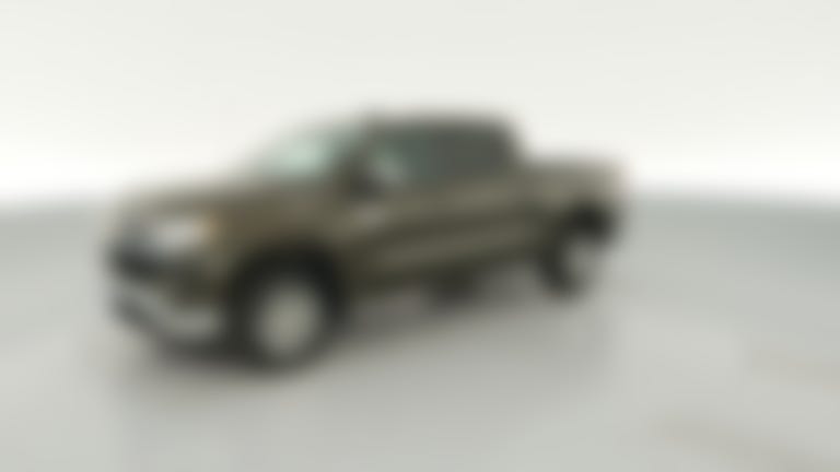 2024 Chevrolet Silverado 1500 Crew Cab vehicle photo