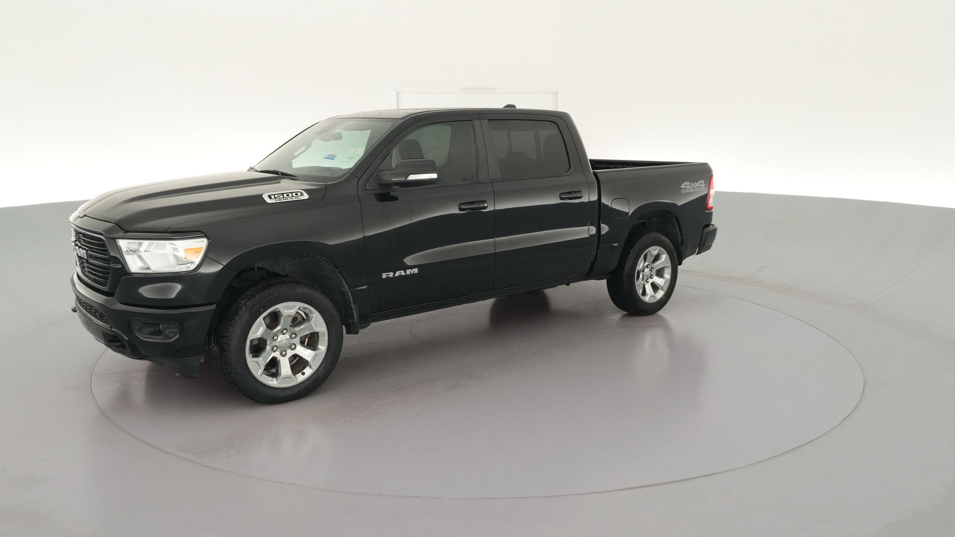2020 Ram 1500 Crew Cab vehicle photo