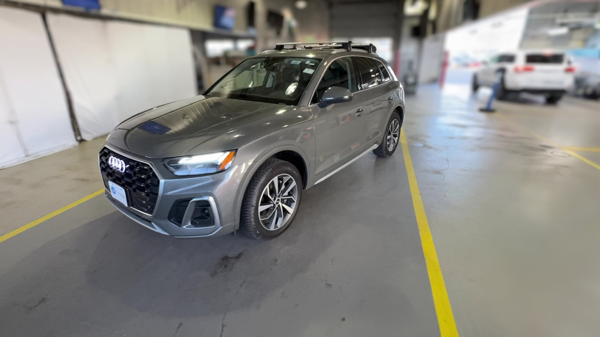 2023 Audi Q5 vehicle photo