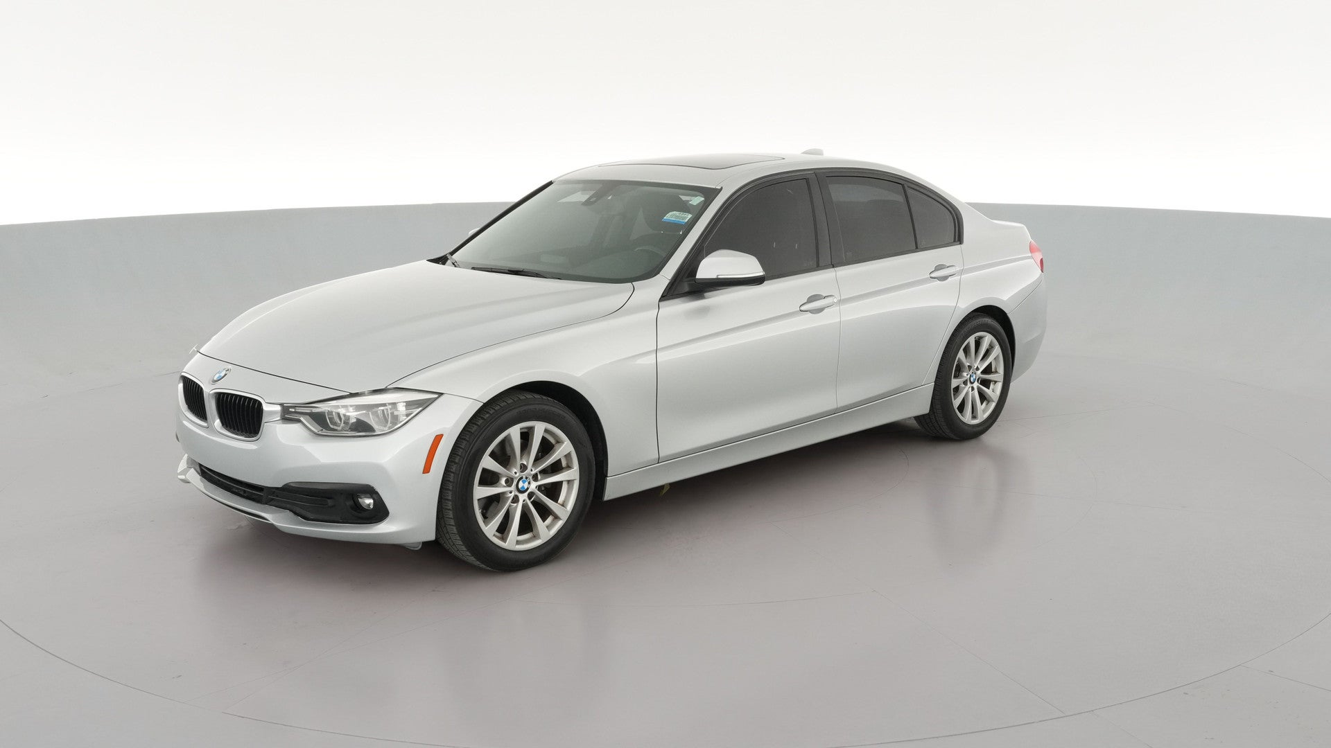 2018 BMW 3 Series vehicle photo