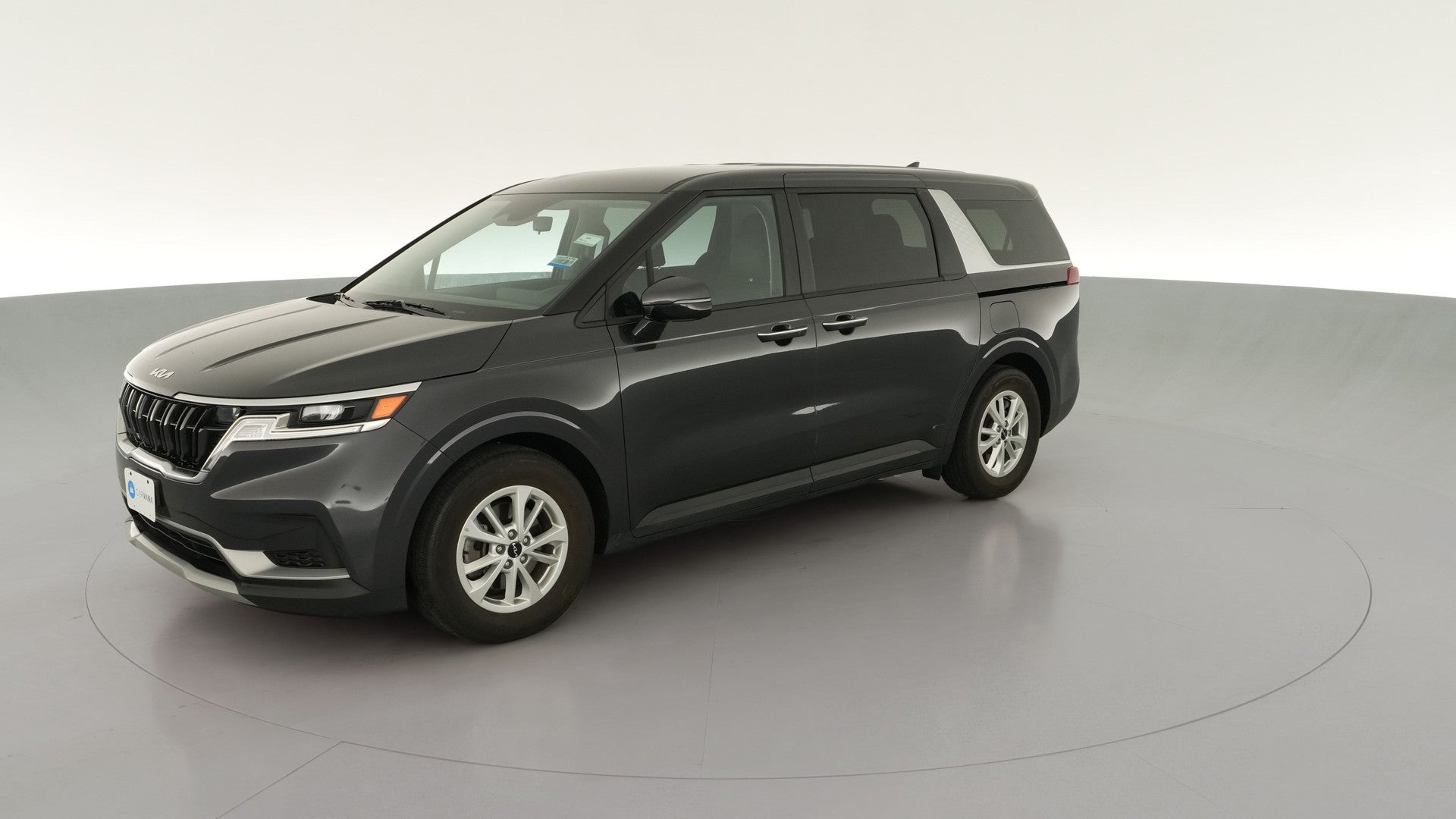 2023 Kia Carnival vehicle photo
