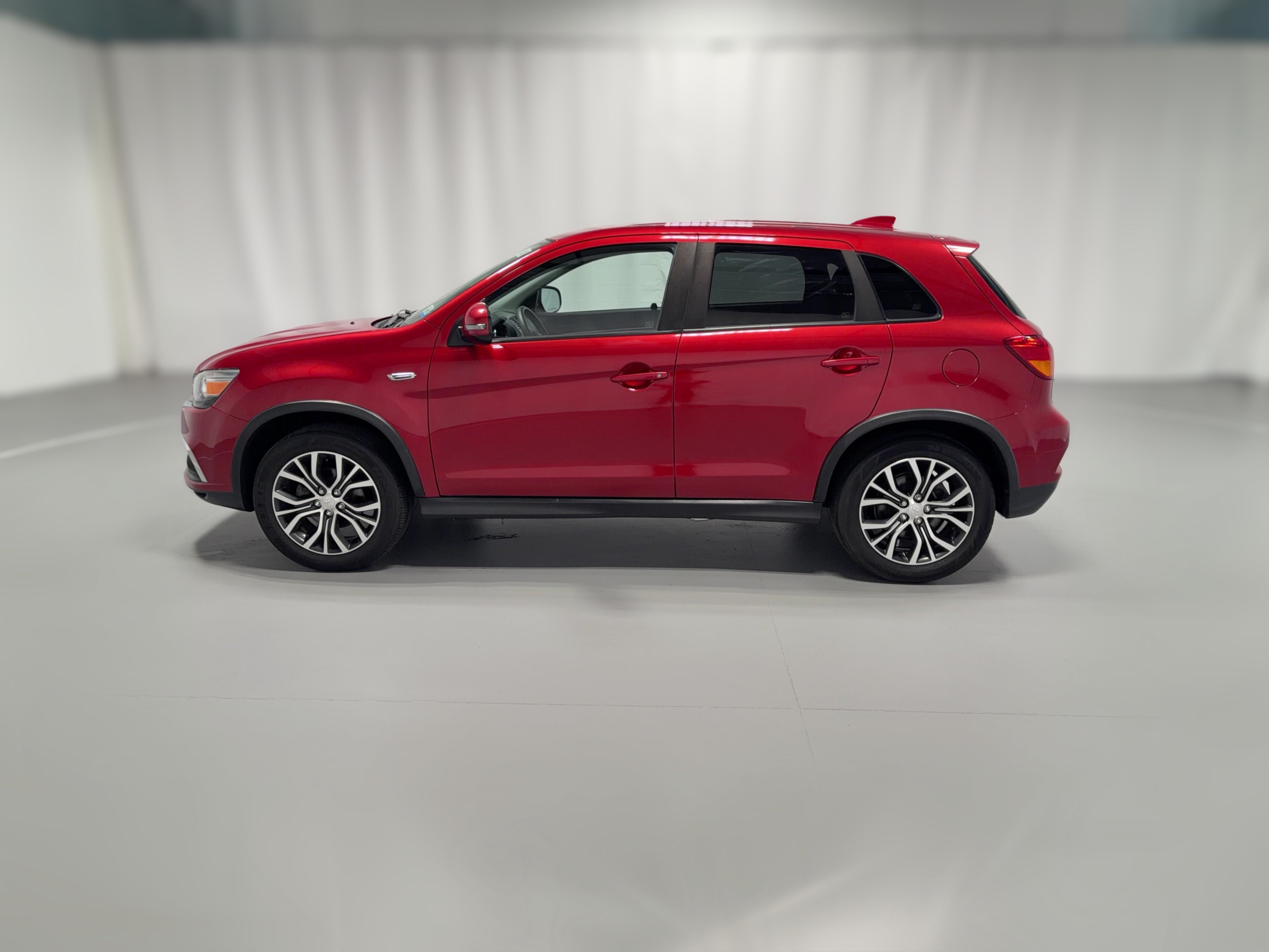 2019 Mitsubishi Outlander Sport ES - Photo 25