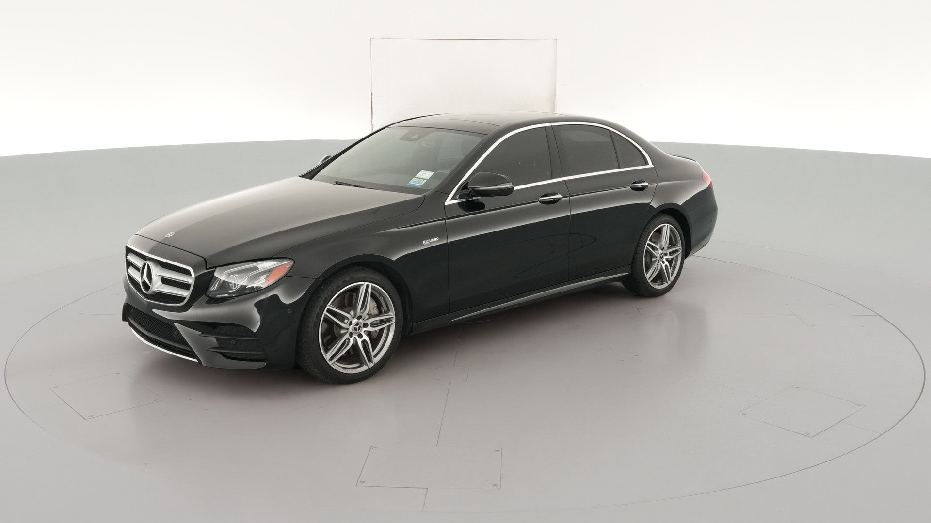 2019 Mercedes-Benz E-Class vehicle photo