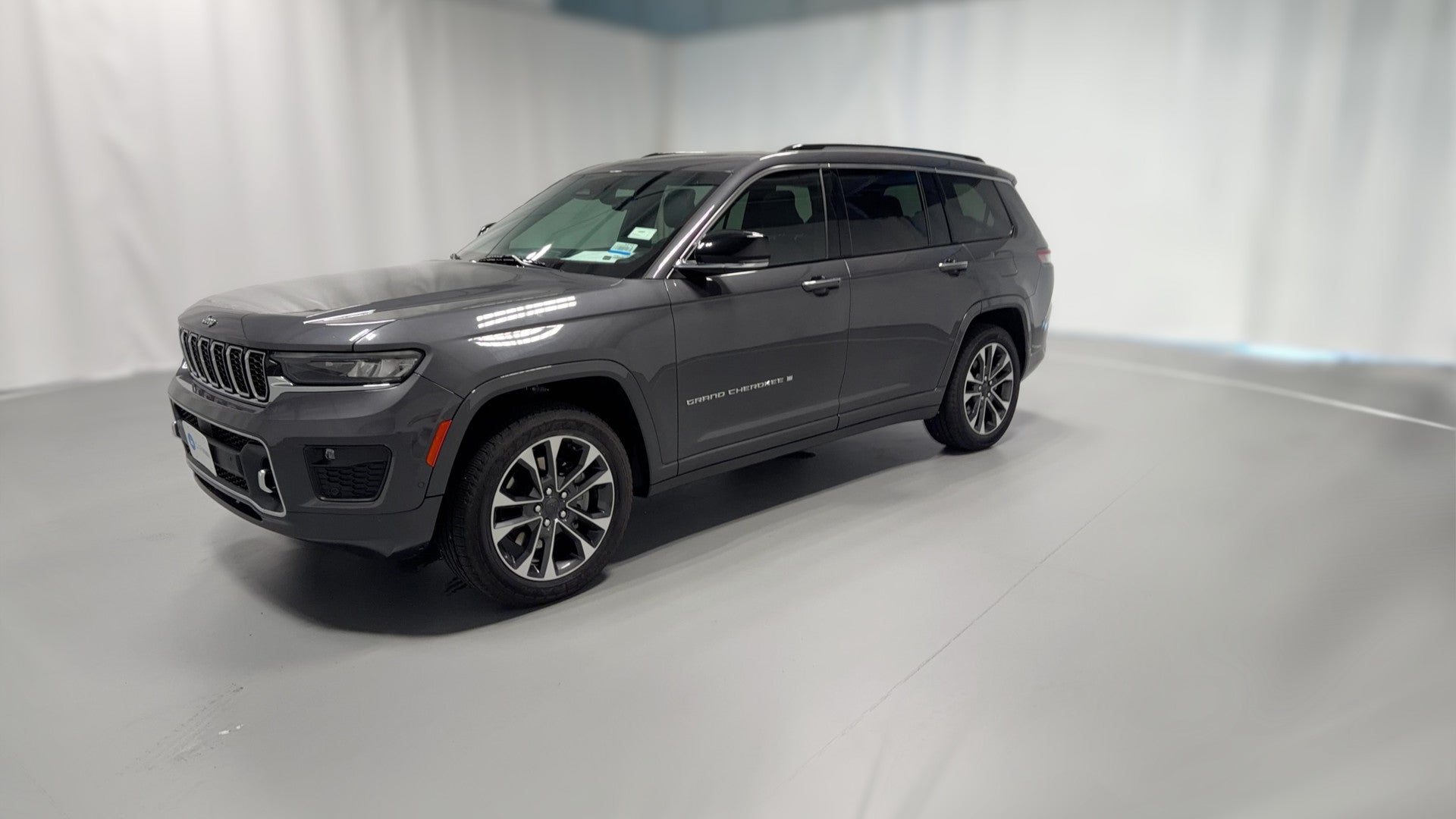 2021 Jeep Grand Cherokee L vehicle photo