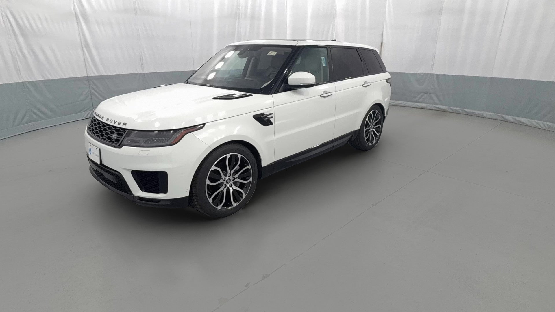 2021 Land Rover Range Rover Sport vehicle photo